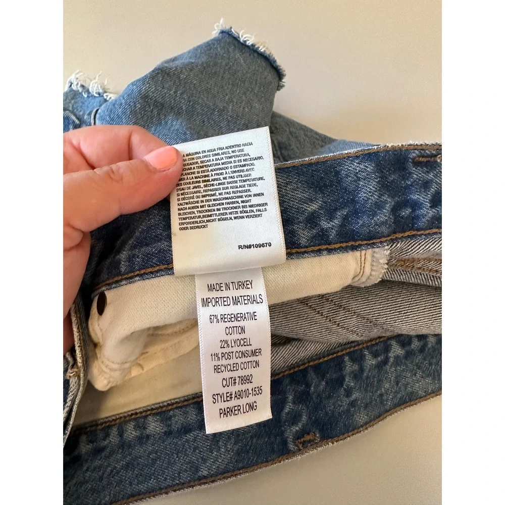 AGOLDE Parker Long High Rise Denim Jean Shorts in Medium Wash Blue | Size 25